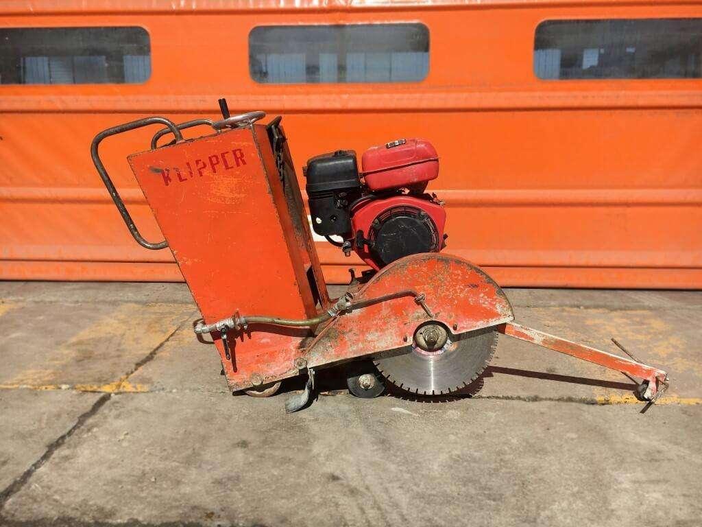KLIPPER Asphalt cutter Photo 1