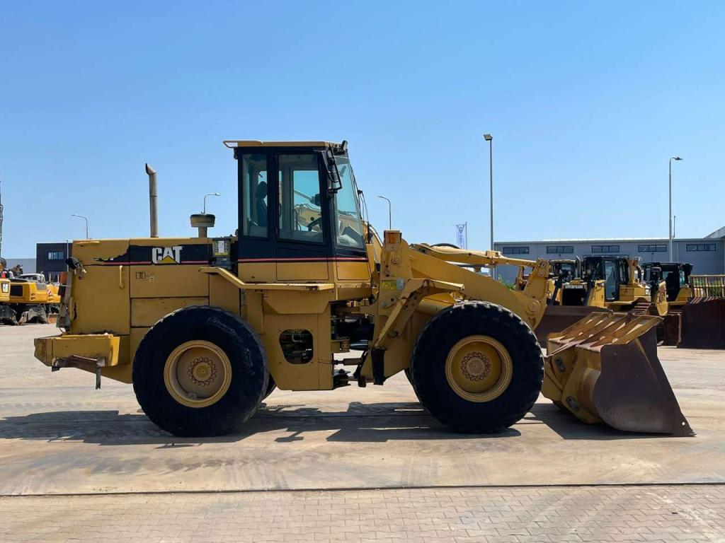 Caterpillar 938F Photo 6