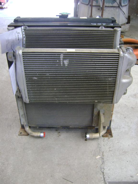 Hydraulic oil cooler for New Holland E 165 Photo 1