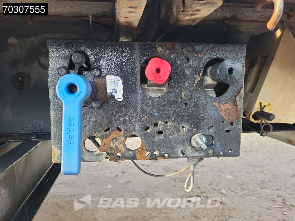 Krone SD Select 3 axles Lifting Axle Photo 26