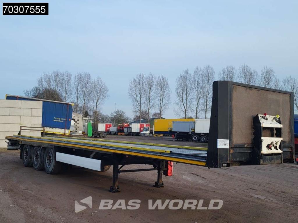 Krone SD Select 3 axles Lifting Axle Photo 3