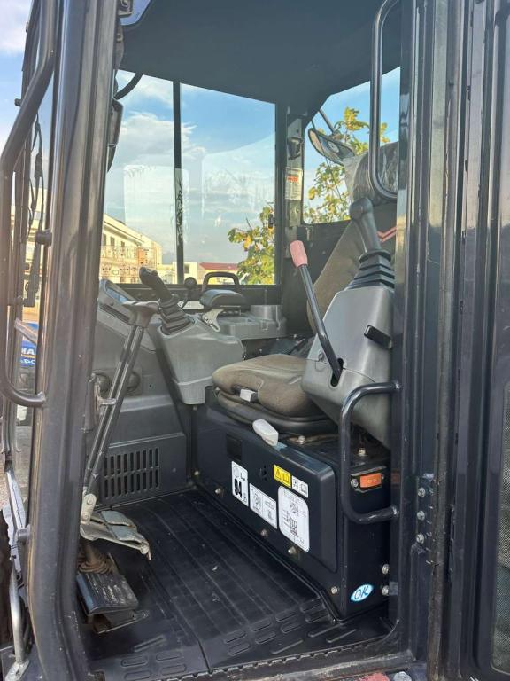 Yanmar vio 38 Photo 4