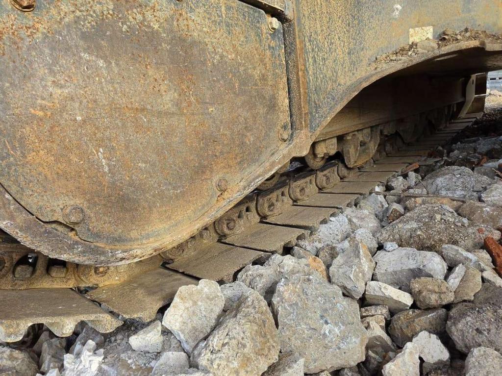 Komatsu PC360LC10 Photo 19