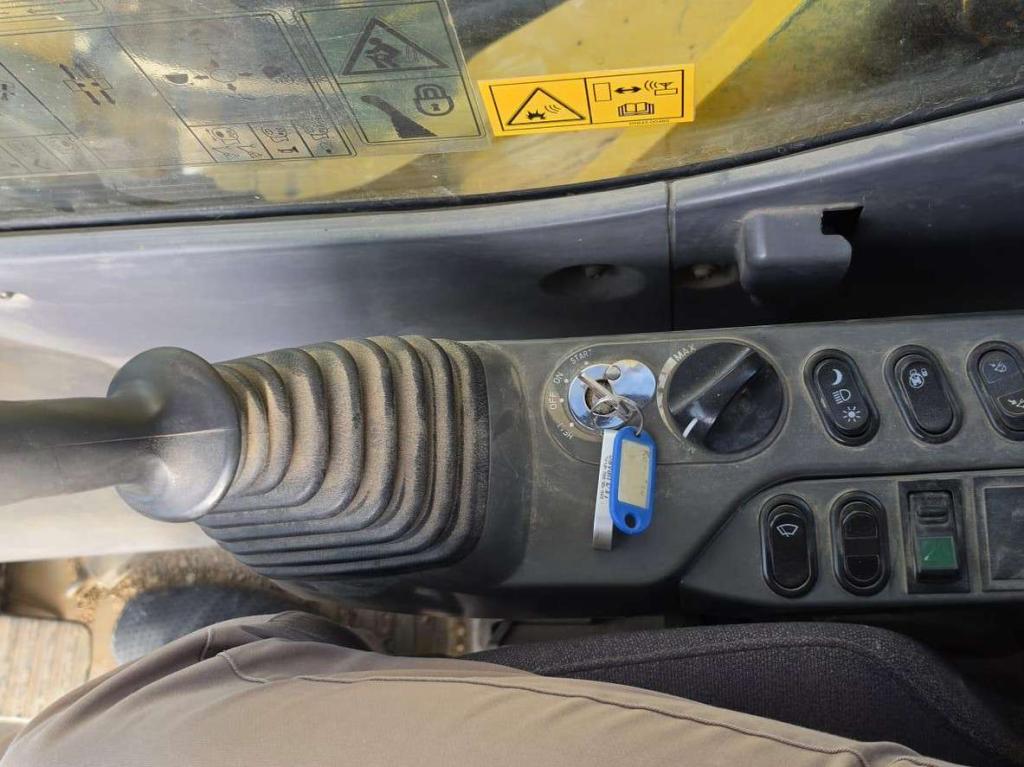 Komatsu PC360LC10 Photo 27