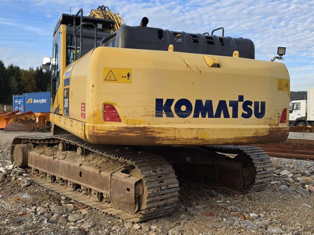 Komatsu PC360LC10 Photo 3