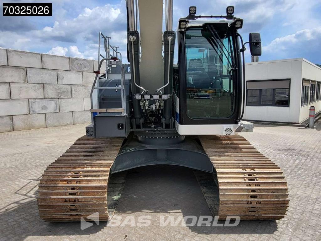 Liebherr R924 LC Photo 12