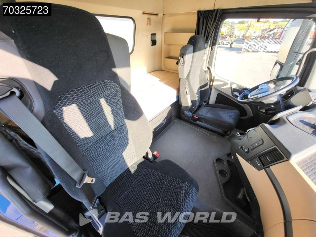 Mercedes-Benz Actros 1846 Actros 4X2 ClassicSpace Retarder Hydraulik ACC Navi Photo 27