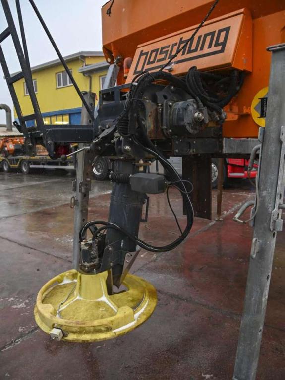 Boschung hopper-mounted spreader IMSSF B29050D Photo 7
