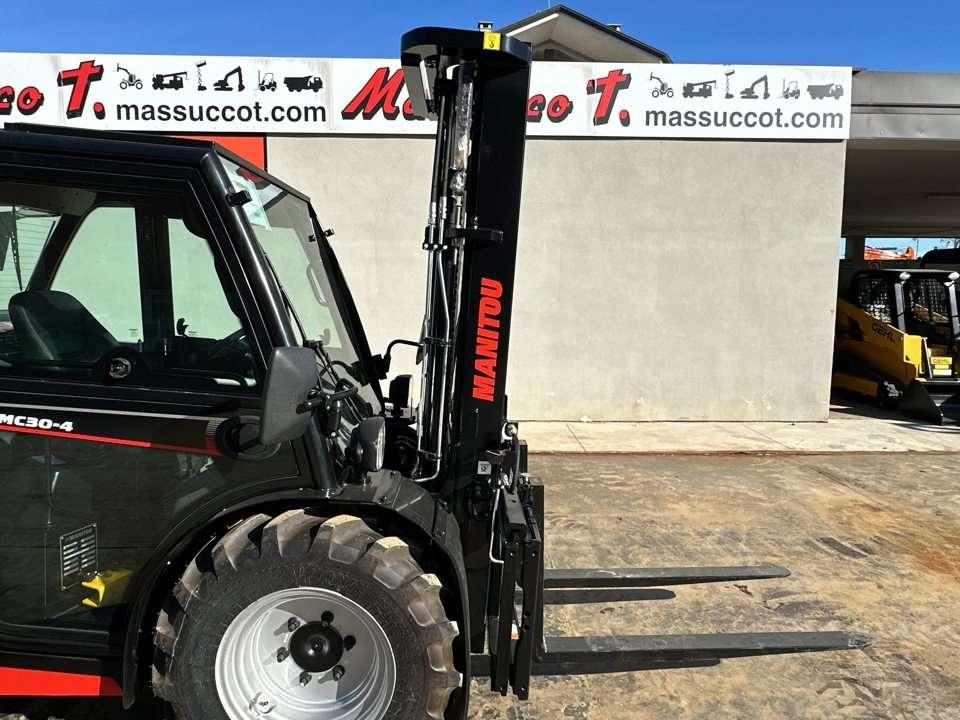 Manitou MC 30.4 4X4 Photo 6