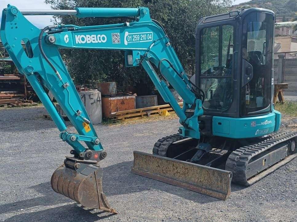 Kobelco SK35SRX-6 Photo 1