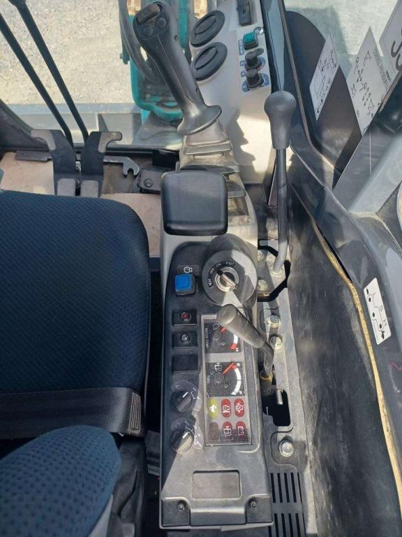 Kobelco SK35SRX-6 Photo 10