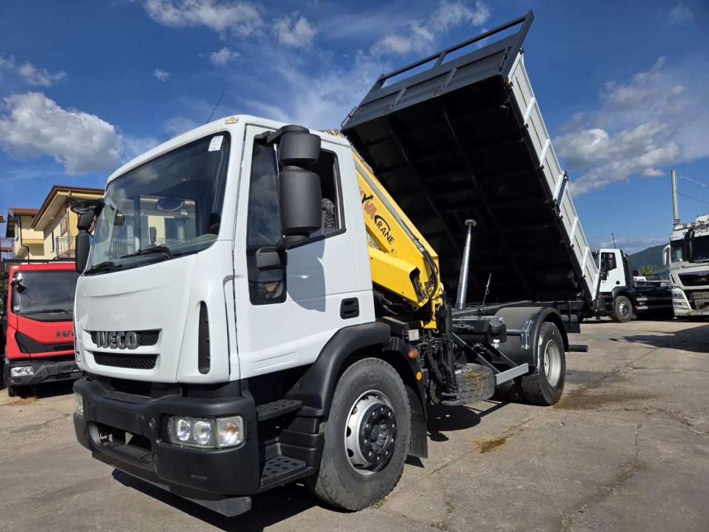 Iveco EUROCARGO 180E25 Photo 15