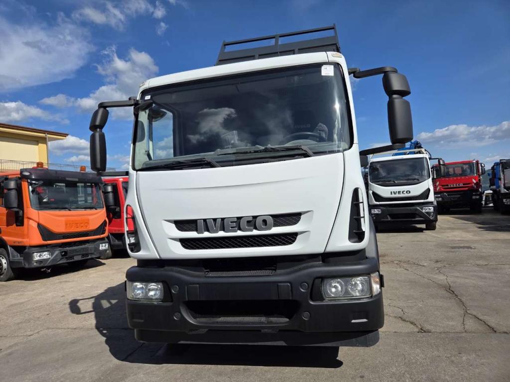 Iveco EUROCARGO 180E25 Photo 18
