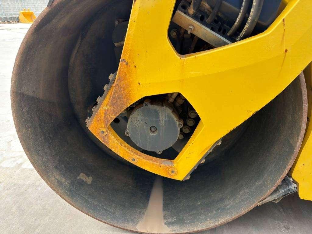 Bomag BW161 AD-5 Photo 13