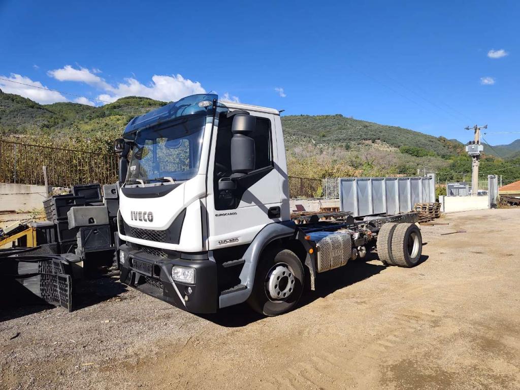Iveco EUROCARGO 140-250 Photo 4