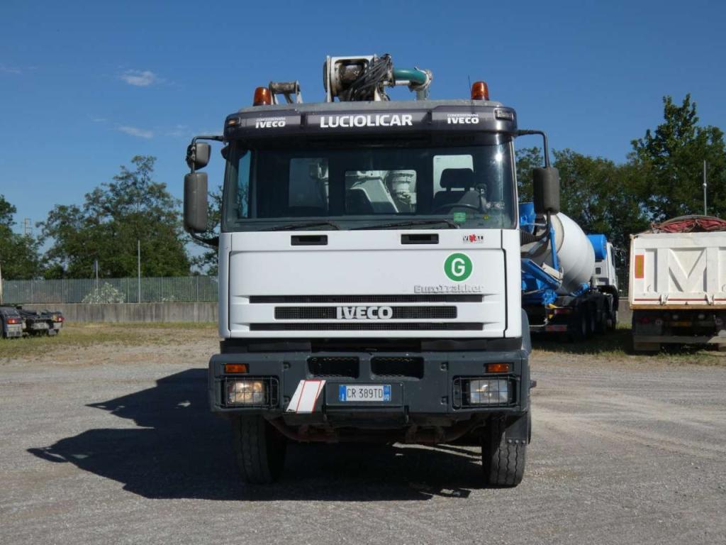 Iveco EEUROTRAKKER 410E44H Photo 5