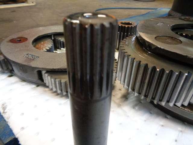 Traction drive for Takeuchi TB 1140 Photo 4