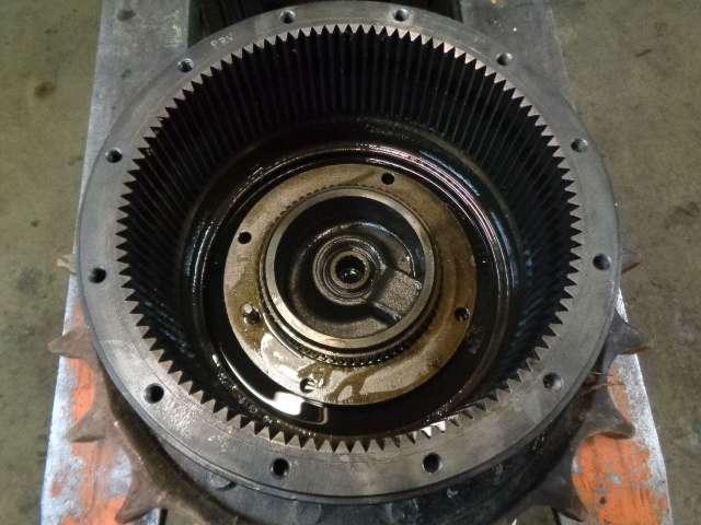 Traction drive for Takeuchi TB 1140 Photo 5