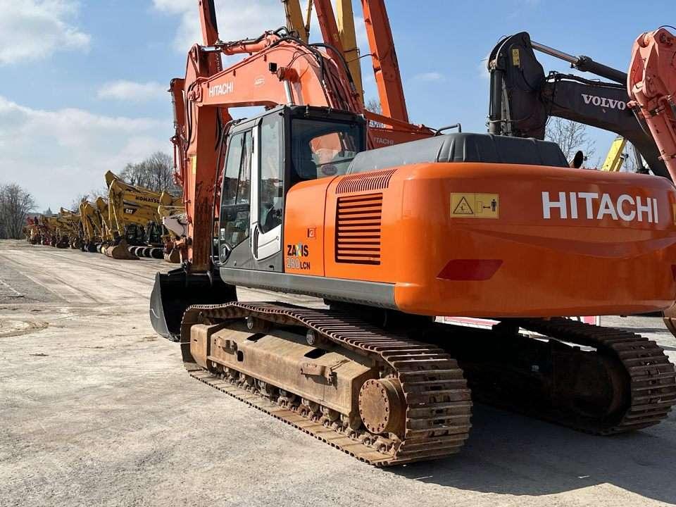 Hitachi ZX280LCN-3 Photo 3
