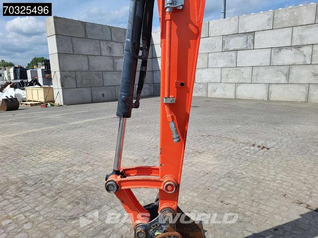 Kubota U36-4 3 Buckets - New Tracks Photo 11