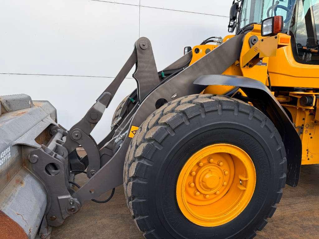 Volvo L60G - ORIGINAL 506 HR / GERMAN MACHINE Photo 18