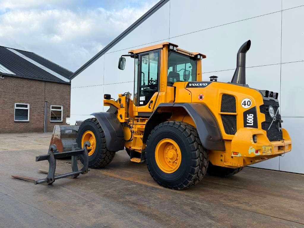 Volvo L60G - ORIGINAL 506 HR / GERMAN MACHINE Photo 3