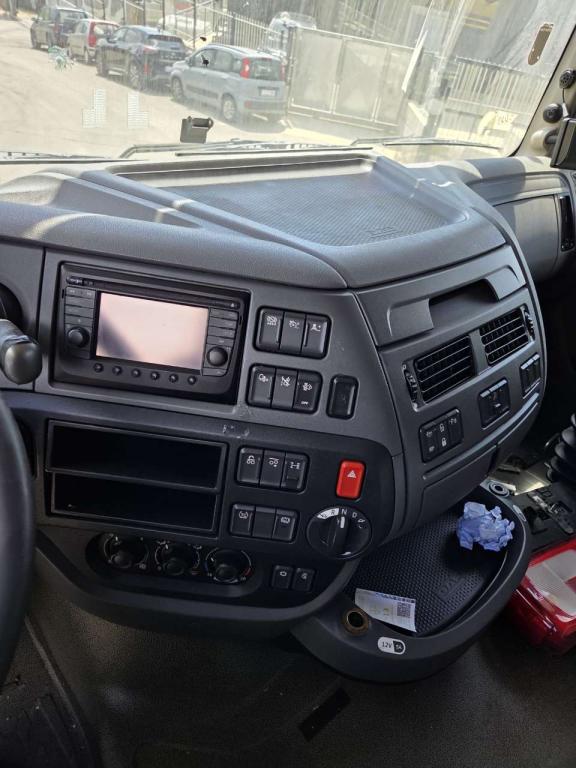 Daf XF440 Photo 9