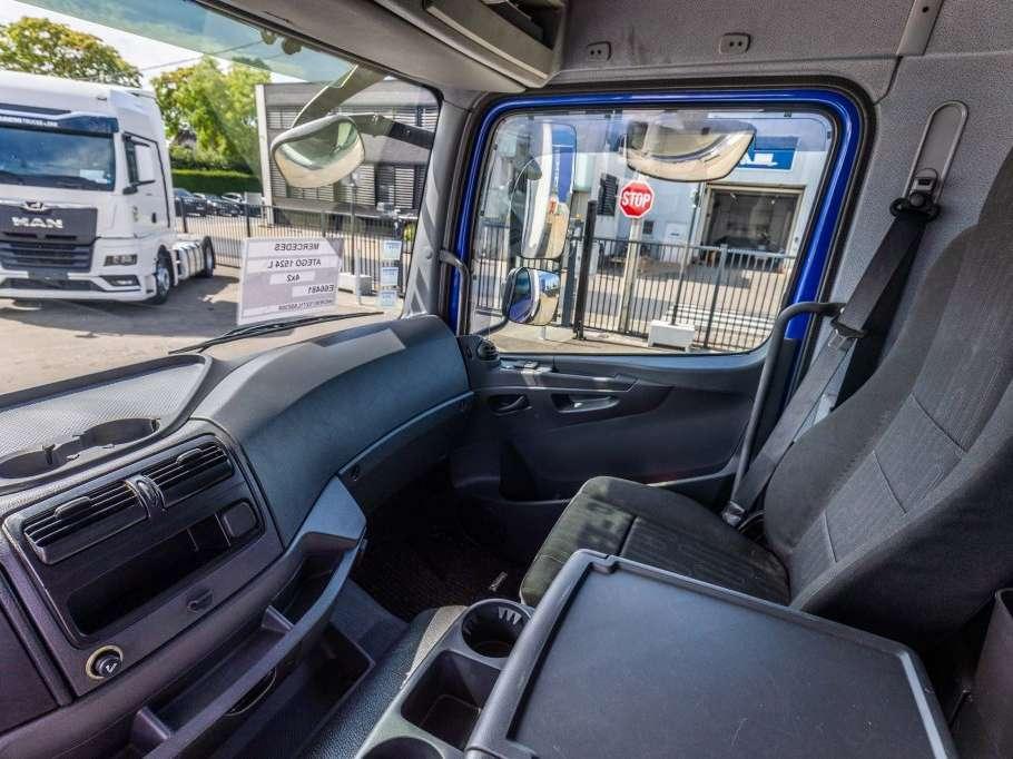 Mercedes-Benz ATEGO 1524 L + DHOLLANDIA 2T. Photo 18