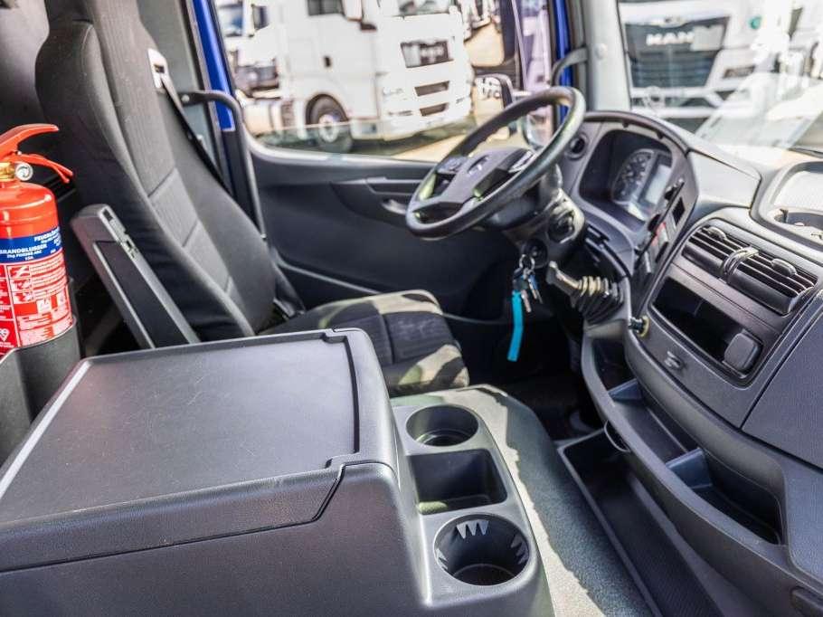 Mercedes-Benz ATEGO 1524 L + DHOLLANDIA 2T. Photo 20