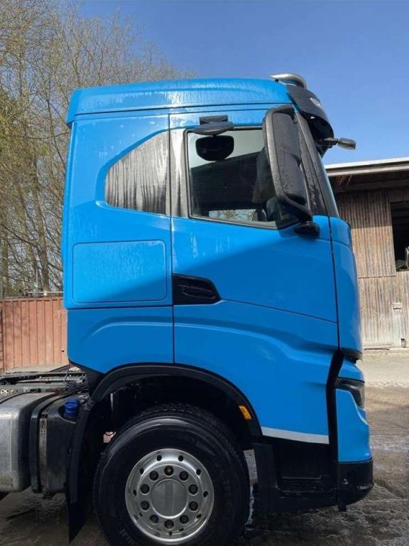 Iveco X-WAY 570 Photo 13
