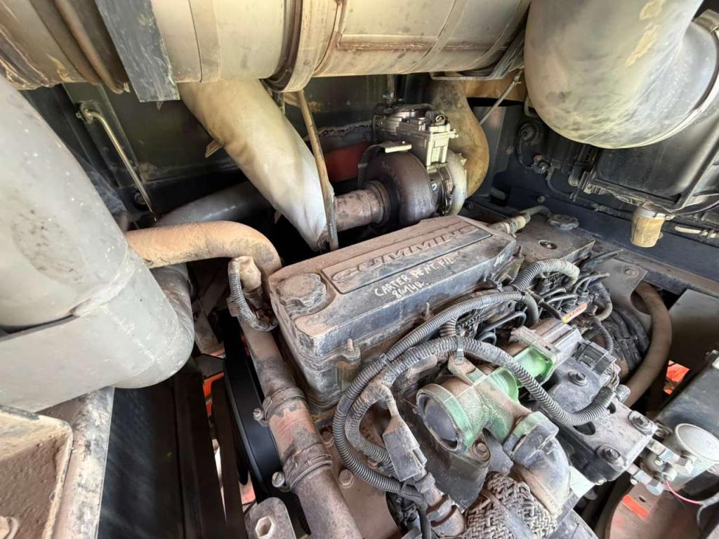 Hitachi ZW220-5B Photo 25