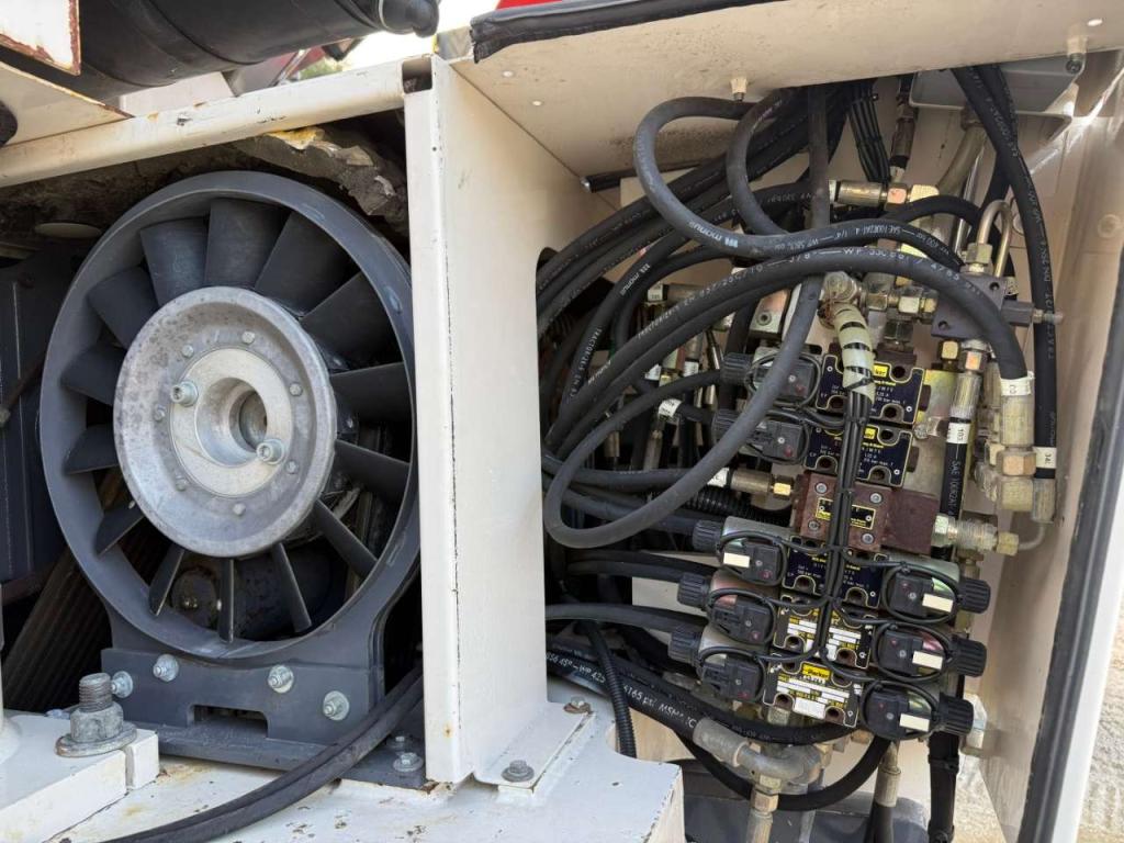 Wirtgen W1000F Photo 15
