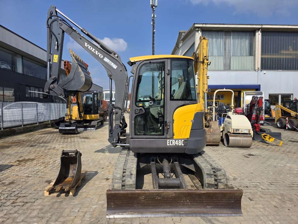 Volvo ECR 48 C Photo 12