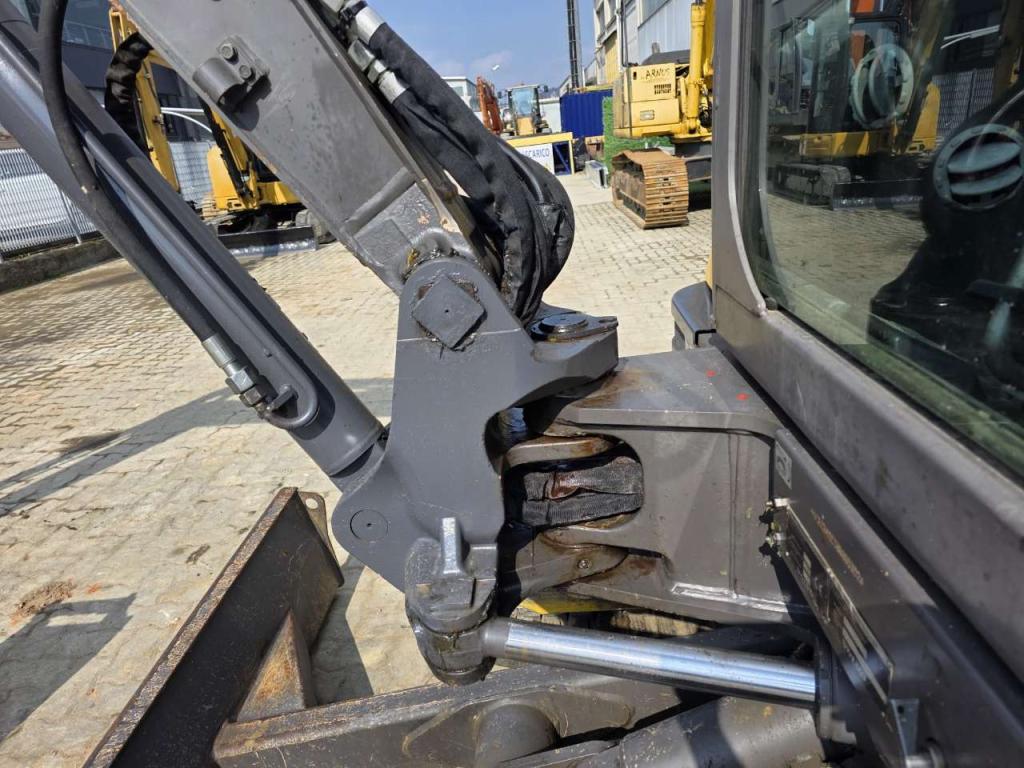 Volvo ECR 48 C Photo 19
