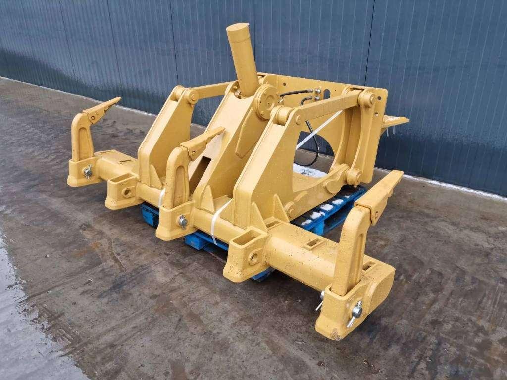 Caterpillar 140GC Photo 7