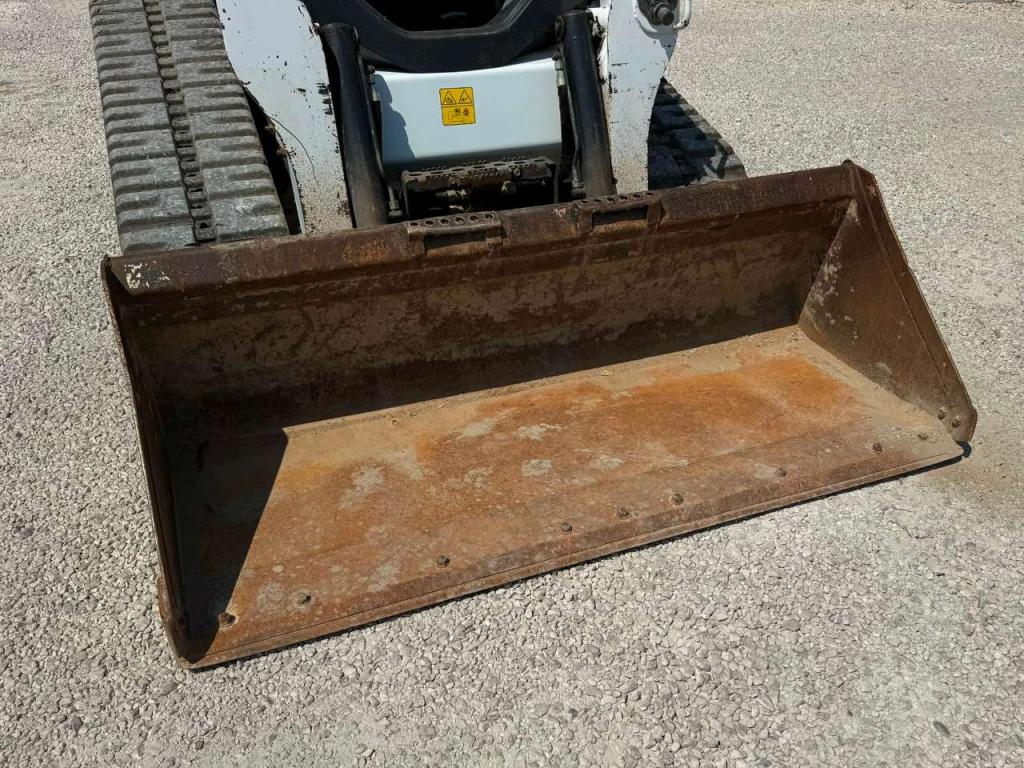 Bobcat T770 Photo 6