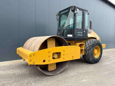 Caterpillar CS563E Photo 1