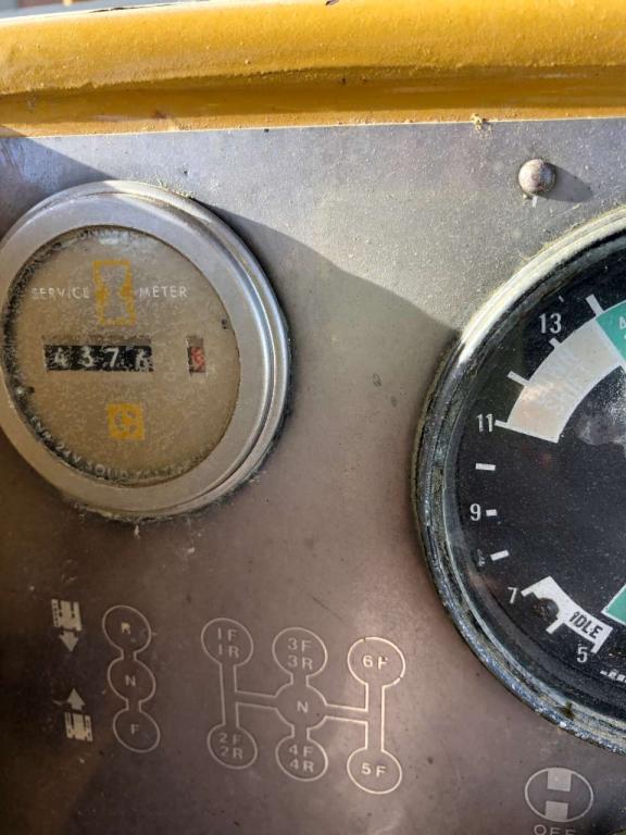Caterpillar D5 B Photo 2