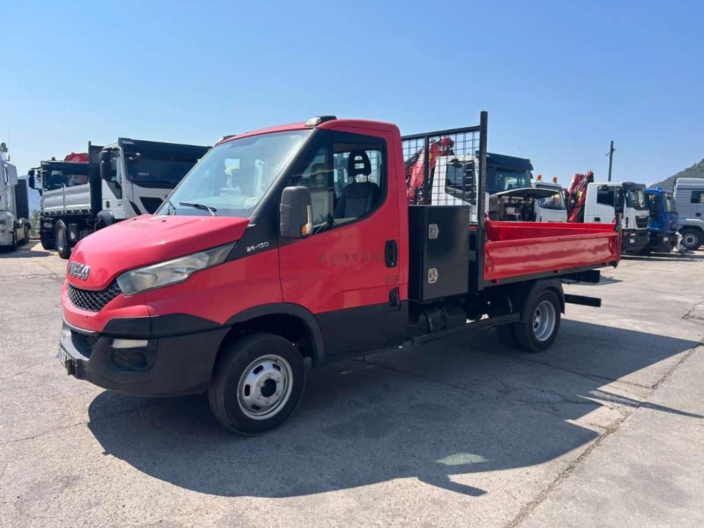 Iveco DAILY 35-130 Photo 19