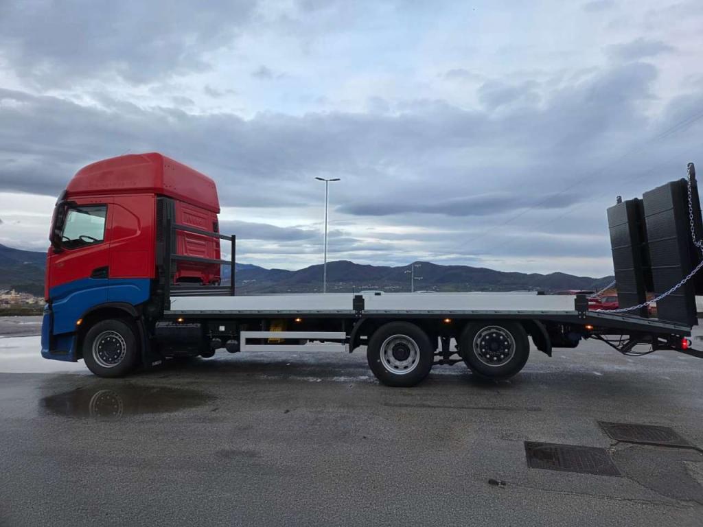 Iveco S-WAY AS260S48 Y Photo 10