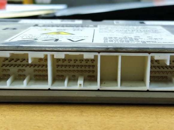 Engine control unit for Hino J 08 Photo 2