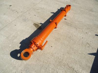 Lifting piston for Fiat Hitachi FH200.3 MT.3 sold by OLM 90 Srl