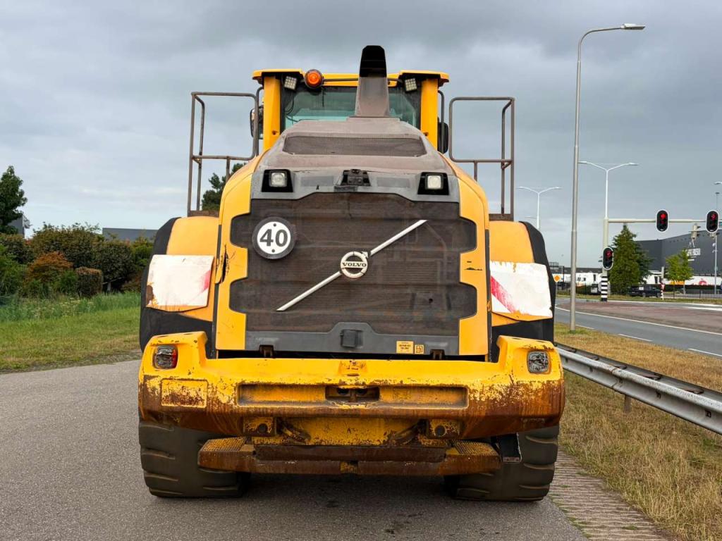 Volvo L150H Photo 4