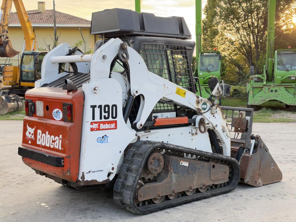 Bobcat T190 Photo 5
