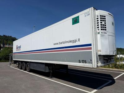 Schmitz FRIGO TRASPORTO CARNE sold by Bartoli Rimorchi S.p.a.