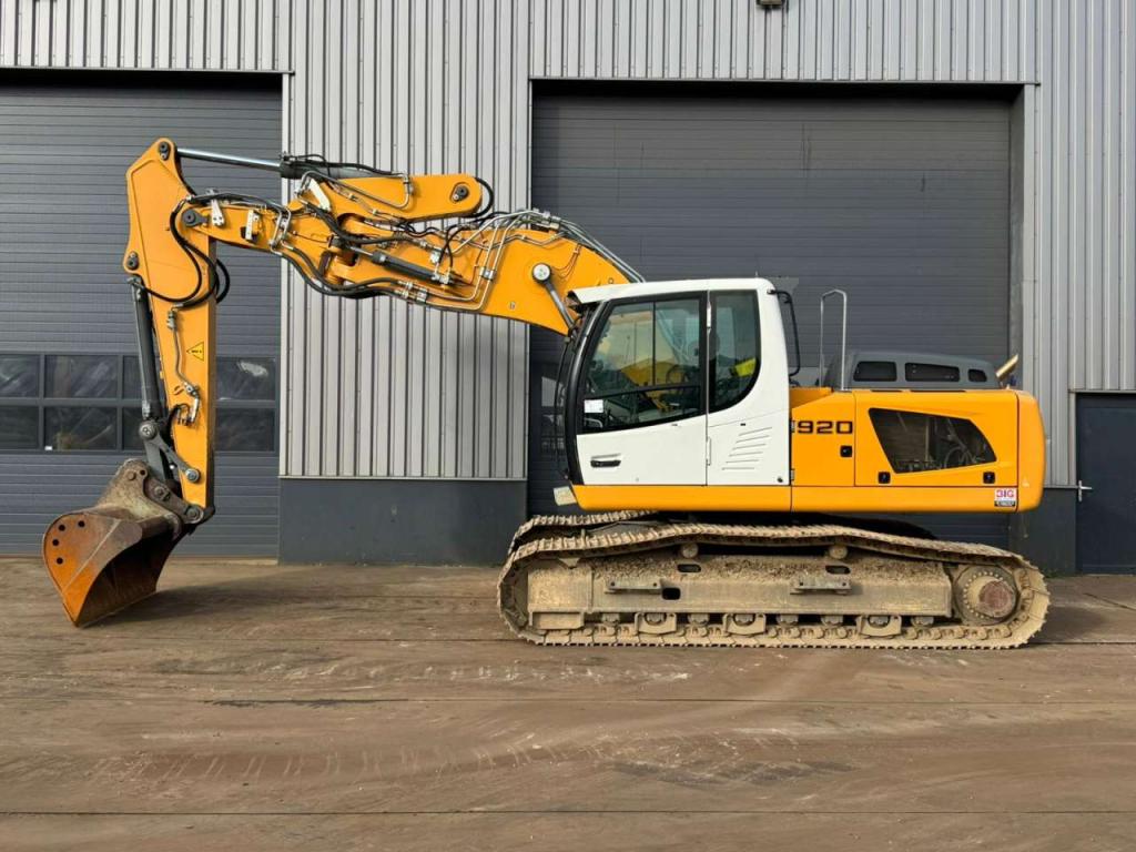 Liebherr R920LC Photo 1