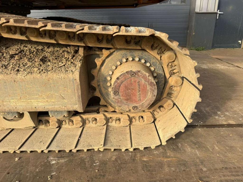 Liebherr R920LC Photo 22