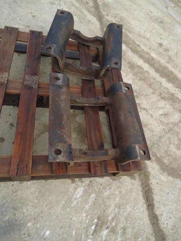 Guide paracarro for Hitachi ZAXIS 350.3 Photo 3