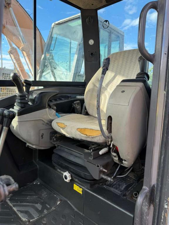 Volvo EC35C Photo 3