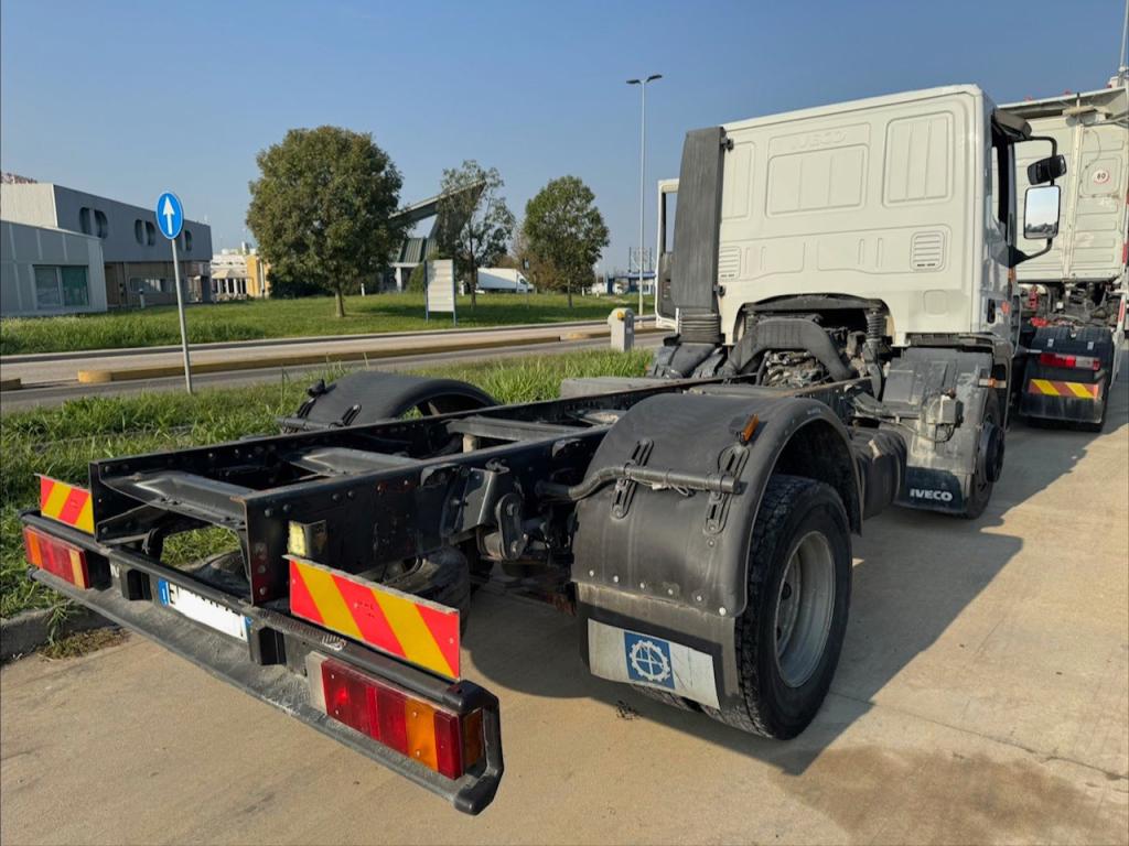 Iveco EUROCARGO 120e18 Photo 12